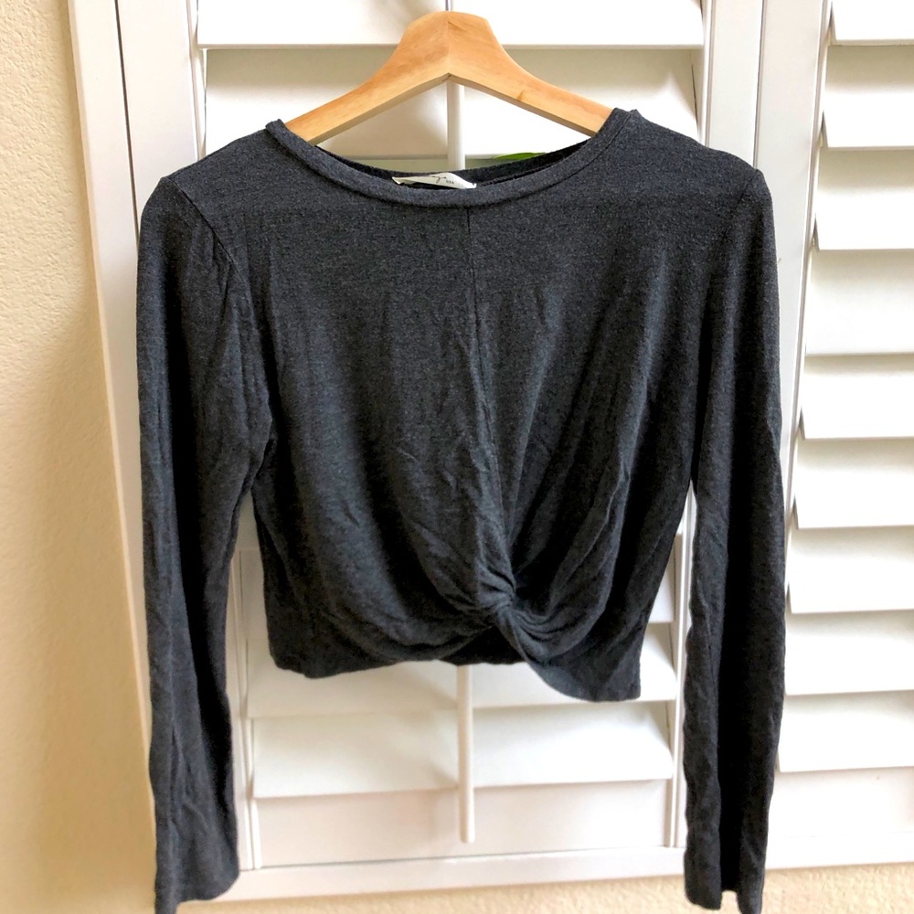 🚨GAZE - Cropped Long Sleeve